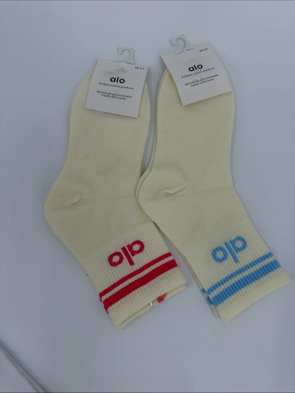 ALO Yoga  Crew Socks Pack – Cream, White, Mint, Gray with Accent Stripes 5 Pairs